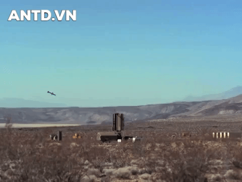 Hải quân Mỹ phối hợp với nhà thầu Northrop Grumman vừa thử nghiệm thành công tên lửa chống bức xạ tiên tiến AARGM-ER từ tiêm kích hạm F/A-18. Trước đó loại tên lửa này từng thử thành công từ tiêm kích tàng hình F-35.