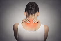Hội chứng cổ vai liên quan gì tư thế ngồi của dân văn phòng? 