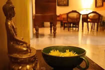 Đặt tượng Phật ở vị trí nào để gia chủ cầu bình an, đón tài lộc 