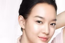 6 động tác massage trước khi đi ngủ, sáng dậy da mịn màng như em bé