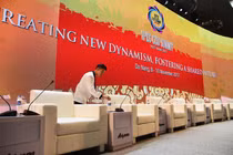 Bên trong Cung Ariyana sang trọng diễn ra Hội nghị CEO Sumit