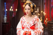Người đàn bà "đẹp nhất thiên hạ” nhưng hiểm độc không ai sánh bằng