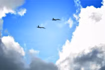 Chiến đấu cơ Su-30MK2 ném bom trong diễn tập ở QK9