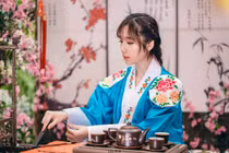 "Nàng thơ" xinh đẹp và hát hay của các trường Đại học 