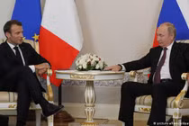 Tổng thống Pháp gọi điện thoại cho ông Putin hơn 2 tiếng 