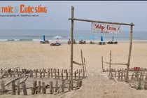 Xót xa bờ biển Hội An sạt lở, đe dọa “nuốt chứng” loạt resort