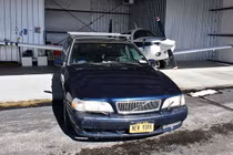 Volvo V70 "đồng nát" cũ kỹ được rao bán tới 461 tỷ đồng