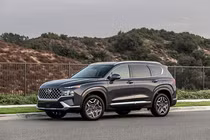 Hyundai SantaFe 2021 mới sắp bán ở Việt Nam có gì "hot"?
