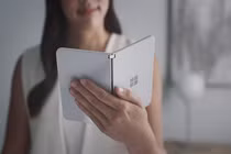 Không phải tablet, smartphone màn hình gập sẽ thay thế laptop