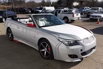 Toyota Camry Solara "nhái" BMW M5 E60 bán chỉ 7.500 USD