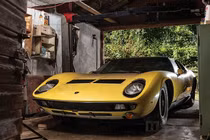 Siêu xe cổ Lamborghini Miura 48 tuổi "thét" 38,5 tỷ đồng 