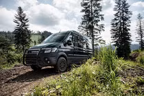 Torsus Terrastorm - Minibus 4x4 off-road "chất lừ" từ 1,57 tỷ đồng