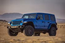 Jeep Wrangler động cơ V8, hơn 77.000 USD trang bị những gì?