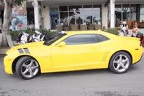 Xe cơ bắp Mỹ Chevrolet Camaro RS tại Việt Nam có gì?