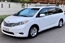 Toyota Sienna 2010 hơn 1,2 tỷ ở Sài Gòn, đắt hơn Kia Sedona