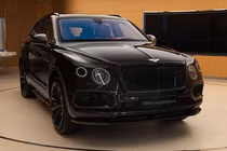 Ngắm SUV siêu sang Bentley Bentayga Speed trong sắc đen huyền bí 