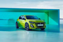 Peugeot 208 2024 có phiên bản chạy 400km không "uống" xăng