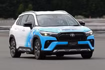 Toyota Corolla Cross "siêu sạch" chạy động cơ Hydro mạnh 300 mã lực 