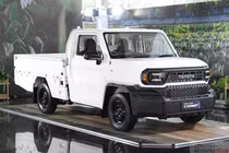 Toyota Hilux Champ 2024 chỉ 317 triệu đồng, "hàng hot" có về Việt Nam?