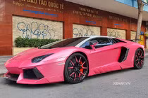 Cận cảnh Lamborghini Aventador Novitec Torado "hường rực" ở Sài Gòn