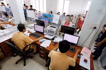 Phí sang tên đổi chủ và mức phạt chậm sang tên ôtô năm 2021
