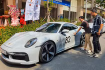 Porsche 911 Sport Classic hơn 19 tỷ của Cường Đô la "bát phố" Sài Gòn