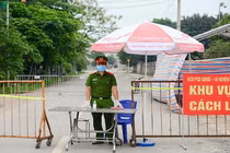 Người dân Hạ Lôi trước giờ dỡ bỏ lệnh phong tỏa vì COVID-19