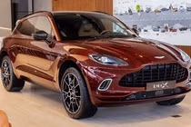 Aston Martin DBX hơn 16 tỷ, màu sơn Liquid Crimson độc nhất Việt Nam