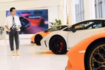 Minh Nhựa thăm bảo tàng Lamborghini, có "chốt" Revuelto hơn 50 tỷ?