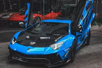 “Tóm gọn” Lamborghini Aventador Liberty Walk siêu hầm hố ở Sài Gòn