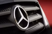 Mercedes-Benz triệu hồi 58.300 xe sửa lỗi vô lăng