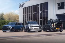 Defender "siêu ngầu" nhờ gói độ Wide Body từ Chelsea Truck Co.