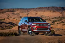 Khám phá Jeep Grand Cherokee, chiếc xe được mệnh danh “The best SUV Ever“