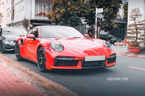 Porsche 911 Turbo S màu đỏ độc nhất Việt Nam, hơn 15 tỷ