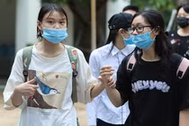 Tuyển vượt chỉ tiêu: Lọc ảo vẫn không thoát ảo