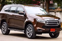 Cận cảnh Isuzu Mu-X 2021 máy dầu 1.9L từ 1,066 tỷ đồng 