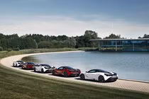 McLaren ra mắt bộ sưu tập 15 siêu xe 720S cực độc
