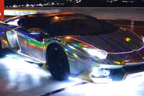 “Loá mắt” với Lamborghini độ sặc sỡ của dân chơi Nhật