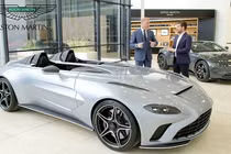 Đại gia Hồng Kông mua 2 siêu xe Aston Martin V12 Speedster 