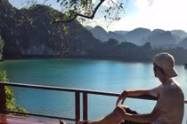 Việt Nam đa sắc màu qua ống kính bạn trẻ nước ngoài