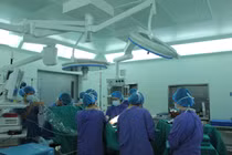 Kỳ lạ cô bé có tới… 4 quả thận