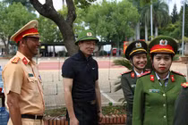 Một tháng về Đồng Nai, đại tá mũ cối Vũ Hồng Văn trấn áp băng đảng, tụ điểm nào?