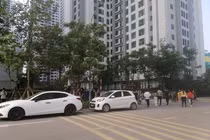 Bé gái rơi từ tầng 39 chung cư Goldmark city xuống đất tử vong 