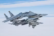 Khám phá "từ A đến Z" chiến đấu cơ F-15 của Mỹ (2)