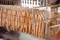 Tận mắt công nghệ làm xúc xích hảo hạng
