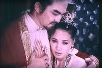 Vẻ đẹp mê hoặc chúa Trịnh của mỹ nữ Đặng Thị Huệ