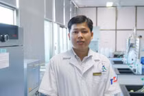 Chân dung tiến sĩ chinh phục giấc mơ khẩu trang kháng khuẩn "made in Việt Nam" 