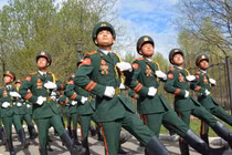 Đoàn Việt Nam tham gia duyệt binh trên Quảng trường Đỏ tập luyện buổi đầu tiên