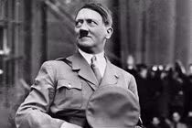 Trùm phát xít Hitler thoát chết nhờ... thời tiết xấu
