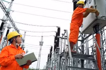 Những hoạt động dị thường gây choáng của ông lớn EVN